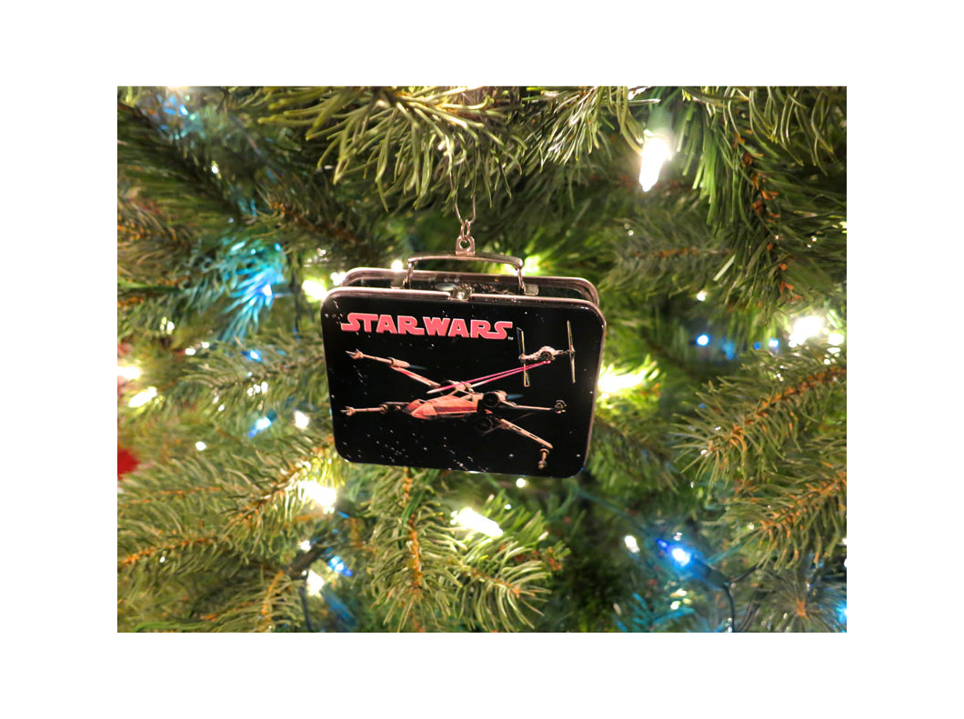 The 1997 Hallmark Star Wars Pressed Tin Lunch Box Ornament
